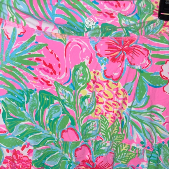 Lilly Pulitzer Pink & Green Floral Corrine Skort size medium journey to jungle - Picture 5 of 7